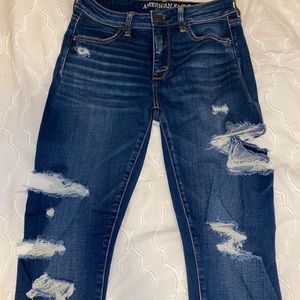 American Eagle Ripped jeans